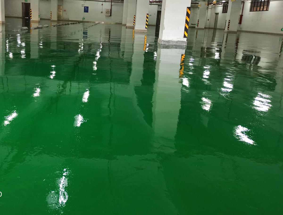 清遠(yuǎn)農(nóng)商銀行地下車庫地坪漆工程1.jpg
